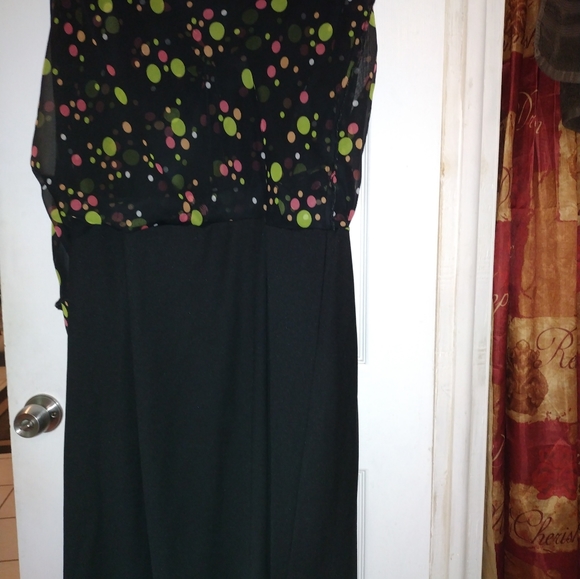 VINTAGE DRESS - Picture 9 of 11